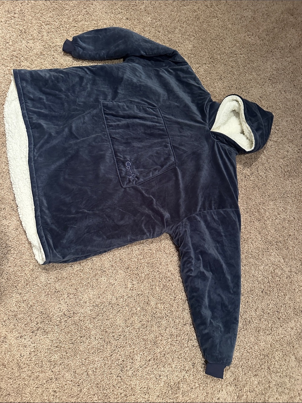 The Comfy Plush Hooded Pullover Jacket - Navy